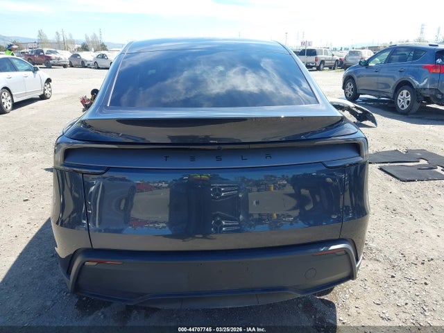 7SAYGDED5TF387848 Tesla Model Y Premium Rear-wheel Drive/standard Rear-wheel Drive