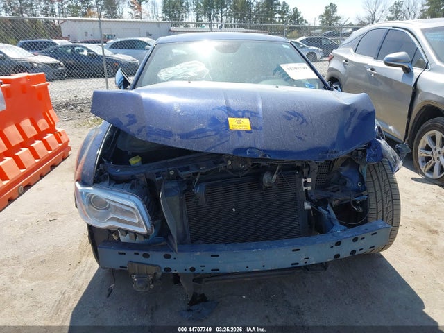 2014 Chrysler 300c მანქანა იყიდება აუქციონზე, vin: 2C3CCAEG7EH376606, აუქციონის ნომერი: 44707749