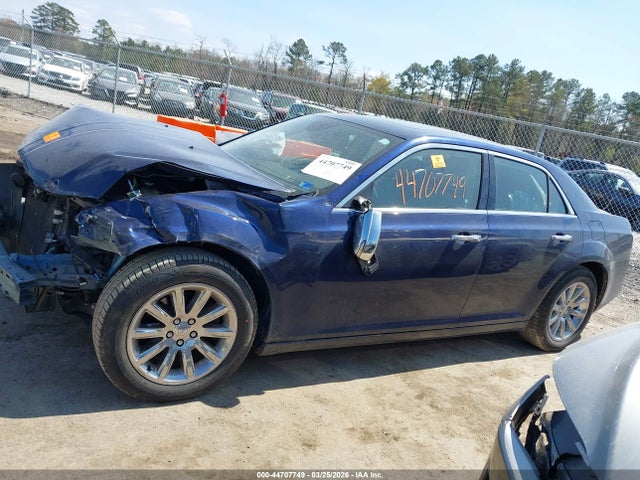 2014 Chrysler 300c მანქანა იყიდება აუქციონზე, vin: 2C3CCAEG7EH376606, აუქციონის ნომერი: 44707749