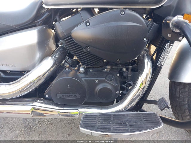 Honda Vt750 C2b 2015 JH2RC5385FK500009 Image 8