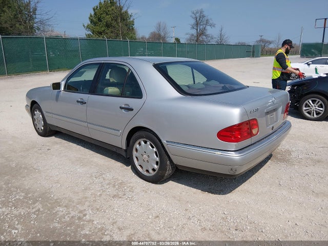 Продажа на аукционе авто 1998 Mercedes-benz E 320, vin: WDBJF65F3WA683140, номер лота: 44707752