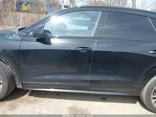 Aukcja sprzedaży 2021 Audi Q8 Premium 55 Tfsi Quattro Tiptronic, vin: WA1AVAF14MD007991, numer aukcji: 44707753