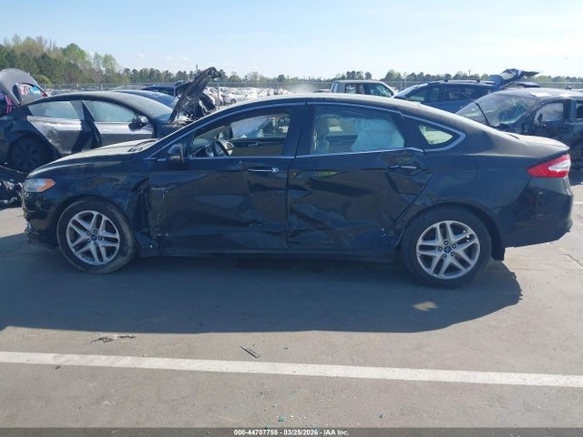 44707755 :رقم المزاد ، 3FA6P0HD0FR251502 vin ، 2015 Ford Fusion Se مزاد بيع