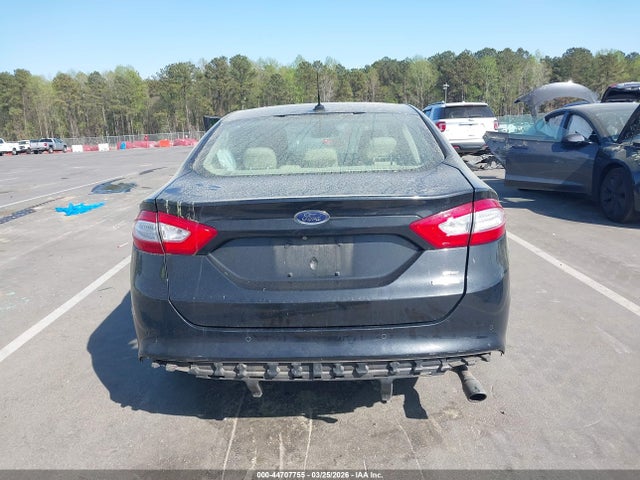 44707755 :رقم المزاد ، 3FA6P0HD0FR251502 vin ، 2015 Ford Fusion Se مزاد بيع
