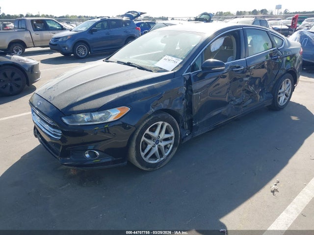 44707755 :رقم المزاد ، 3FA6P0HD0FR251502 vin ، 2015 Ford Fusion Se مزاد بيع