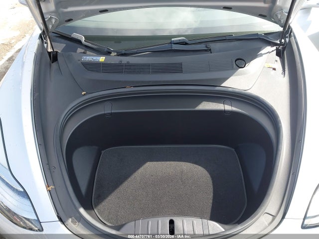 Продажа на аукционе авто 2018 Tesla Model 3 Long Range/mid Range, vin: 5YJ3E1EA2JF033297, номер лота: 44707761