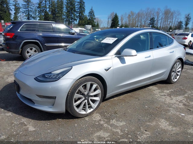Продажа на аукционе авто 2018 Tesla Model 3 Long Range/mid Range, vin: 5YJ3E1EA2JF033297, номер лота: 44707761