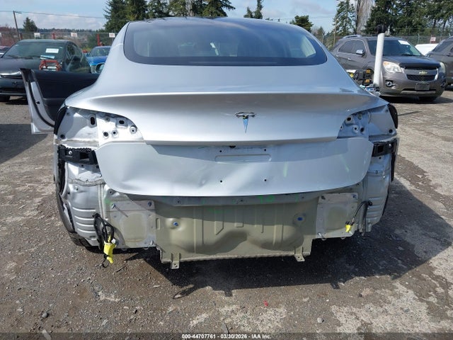Продажа на аукционе авто 2018 Tesla Model 3 Long Range/mid Range, vin: 5YJ3E1EA2JF033297, номер лота: 44707761