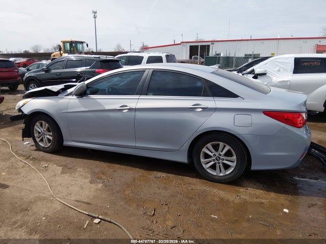 Aukcja sprzedaży 2014 Hyundai Sonata Gls, vin: 5NPEB4AC7EH915812, numer aukcji: 44707767