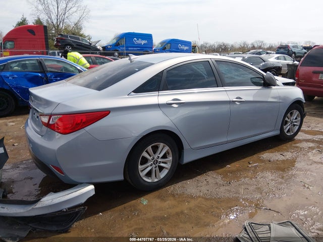 Aukcja sprzedaży 2014 Hyundai Sonata Gls, vin: 5NPEB4AC7EH915812, numer aukcji: 44707767