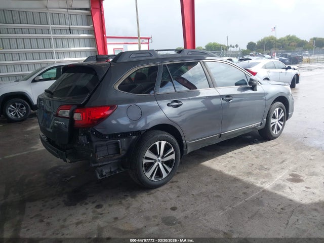 Продажа на аукционе авто 2018 Subaru Outback 2.5i Limited, vin: 4S4BSANC6J3313027, номер лота: 44707772