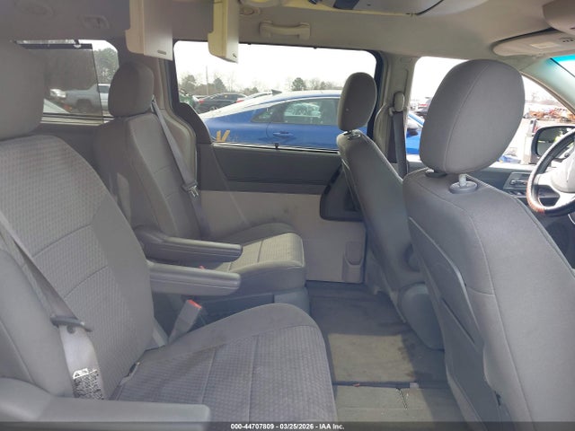 44707809 :رقم المزاد ، 2A8HR54P48R119077 vin ، 2008 Chrysler Town & Country Touring مزاد بيع