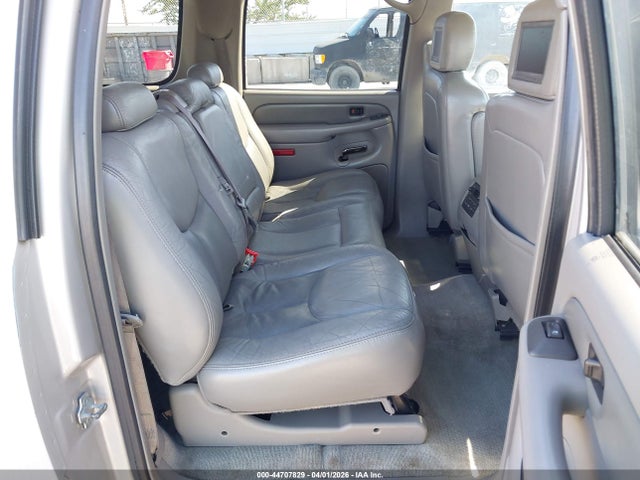 44707829 :رقم المزاد ، 1GKFK66U34J313274 vin ، 2004 Gmc Yukon Xl 1500 Denali مزاد بيع