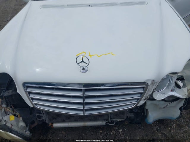 Продаж на аукціоні авто 2005 Mercedes-benz C 240 Luxury, vin: WDBRF61J25A813839, номер лоту: 44707878