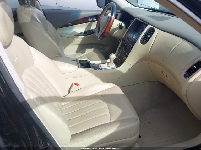 44707889 :رقم المزاد ، JN1AJ0HPXAM701614 vin ، 2010 Infiniti Ex35 Journey مزاد بيع