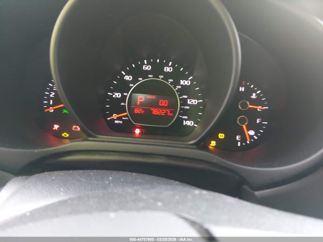 44707900 :رقم المزاد ، KNDJP3A5XF7812661 vin ، 2015 Kia Soul + مزاد بيع