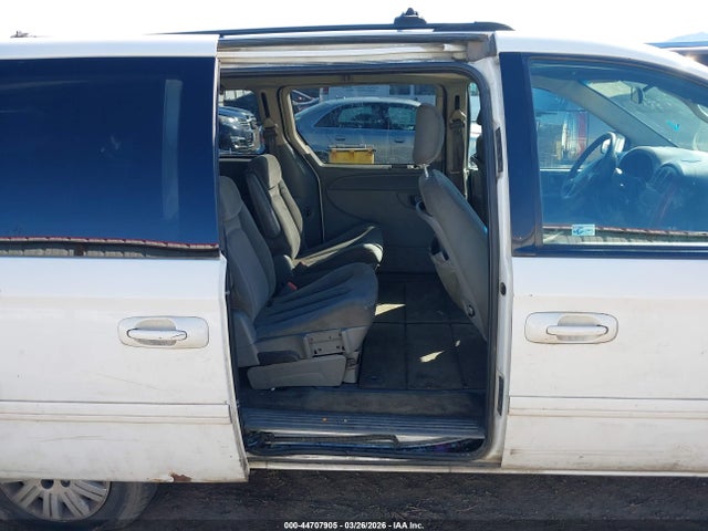 44707905 :رقم المزاد ، 2A4GP44R06R705741 vin ، 2006 Chrysler Town & Country Lx مزاد بيع
