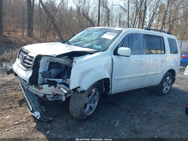 2015 HONDA PILOT 5FNYF4H59FB061625 Photo 1