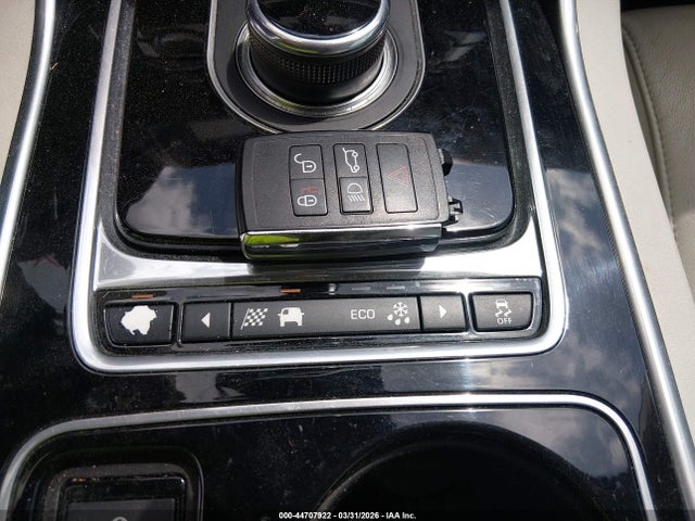 SAJAE4BV0HA951070 Jaguar Xe 35t Prestige