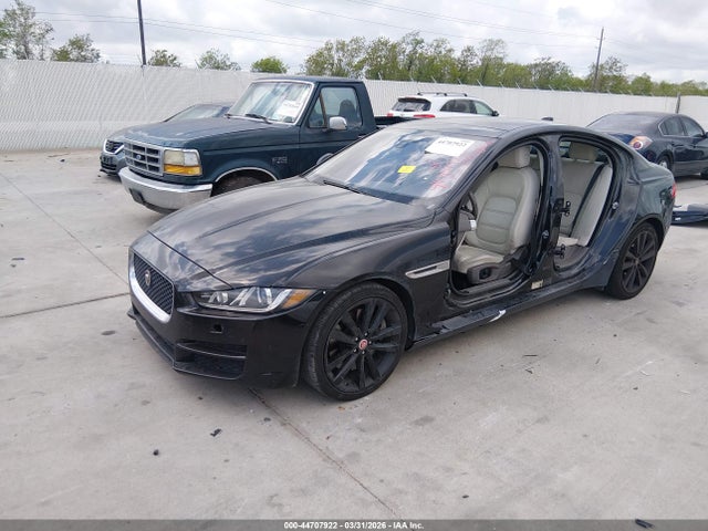 SAJAE4BV0HA951070 Jaguar Xe 35t Prestige