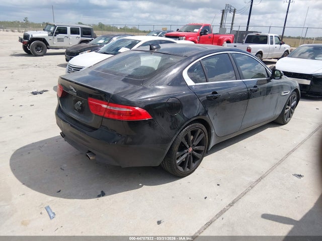 SAJAE4BV0HA951070 Jaguar Xe 35t Prestige