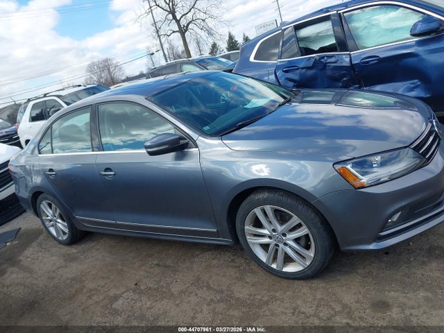 Продажа на аукционе авто 2017 Volkswagen Jetta 1.8t Sel/1.8t Sel Premium, vin: 3VWL17AJXHM413172, номер лота: 44707961