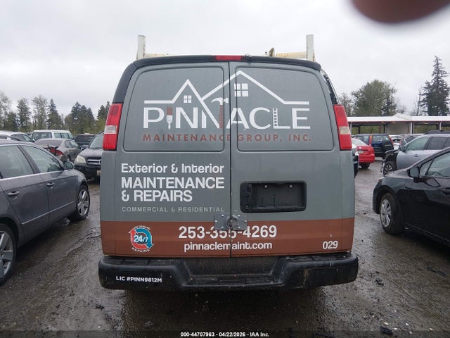 1GCSGAFX0E1118579 Chevrolet Express 1500 Work Van