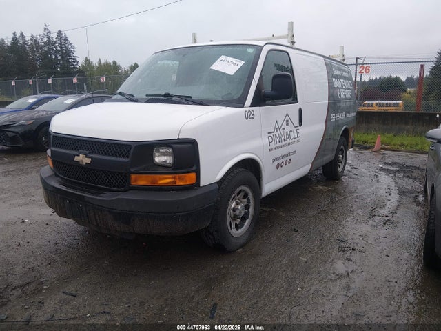 1GCSGAFX0E1118579 Chevrolet Express 1500 Work Van