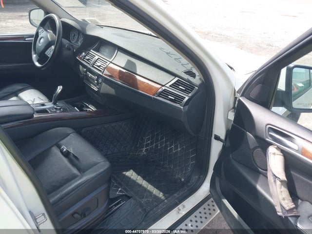 2012 BMW X5 5UXZV4C52CL744787 Photo 4