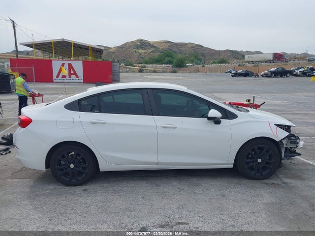 1G1BC5SM6G7233968 Chevrolet Cruze Ls Auto