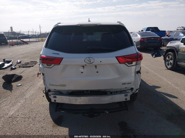 44707983 :رقم المزاد ، 5TDJZRFH1JS553931 vin ، 2018 Toyota Highlander Se مزاد بيع