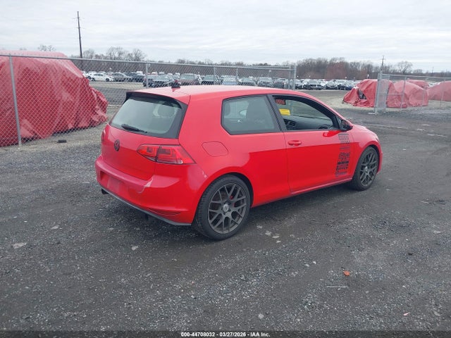 Продажа на аукционе авто 2015 Volkswagen Golf Gti 2.0t S 2-door, vin: 3VWYT7AU3FM065786, номер лота: 44708032