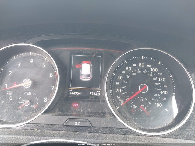 Продажа на аукционе авто 2015 Volkswagen Golf Gti 2.0t S 2-door, vin: 3VWYT7AU3FM065786, номер лота: 44708032