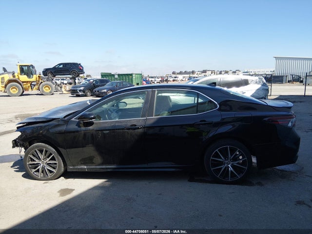 4T1T11AK6PU763851 Toyota CAMRY SE