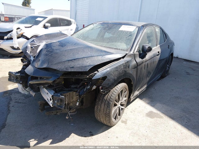 4T1T11AK6PU763851 Toyota CAMRY SE