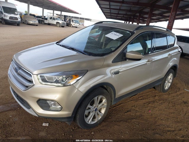 1FMCU0GD3HUC67417 Ford ESCAPE SE