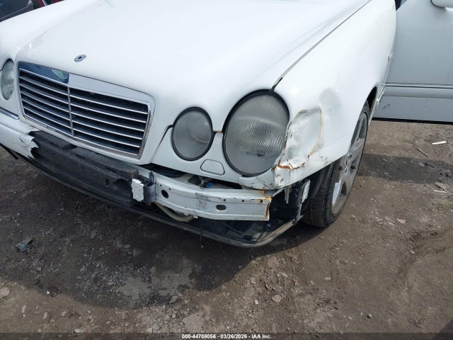 1998 Mercedes-benz E430 მანქანა იყიდება აუქციონზე, vin: WDB2100702A625772, აუქციონის ნომერი: 44708056