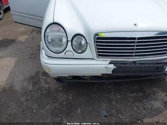 1998 Mercedes-benz E430 მანქანა იყიდება აუქციონზე, vin: WDB2100702A625772, აუქციონის ნომერი: 44708056
