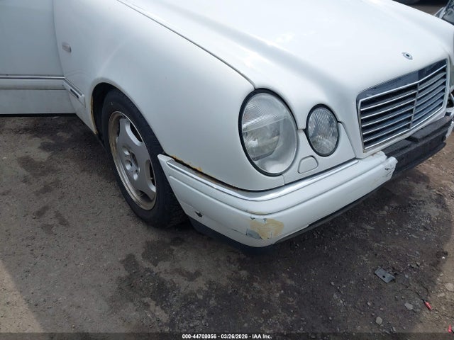 1998 Mercedes-benz E430 მანქანა იყიდება აუქციონზე, vin: WDB2100702A625772, აუქციონის ნომერი: 44708056
