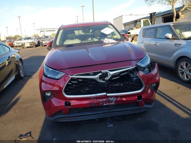 5TDHZRAH7MS037972 Toyota Highlander