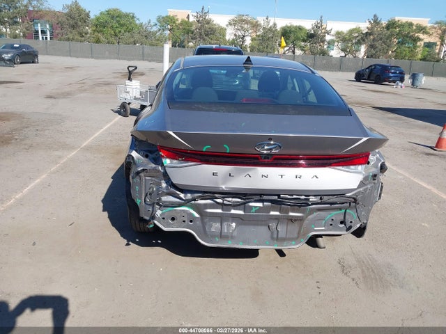 KMHLS4AG6MU210946 Hyundai ELANTRA SEL