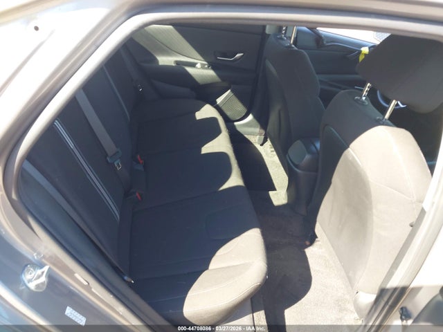 KMHLS4AG6MU210946 Hyundai ELANTRA SEL