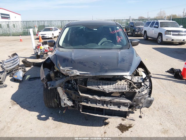 1FMCU0GD5HUA81491 Ford ESCAPE SE