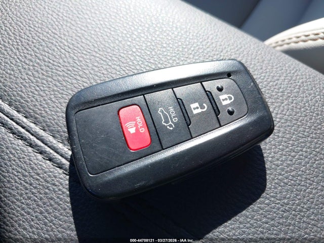 Toyota Rav4 Xle Premium 2025 2T3A1RFV7SC525047 Image 11