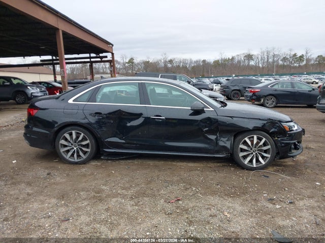 44708124 :رقم المزاد ، WAUABAF4XNN006443 vin ، 2022 Audi A4 Premium 40 Tfsi Quattro S Tronic مزاد بيع
