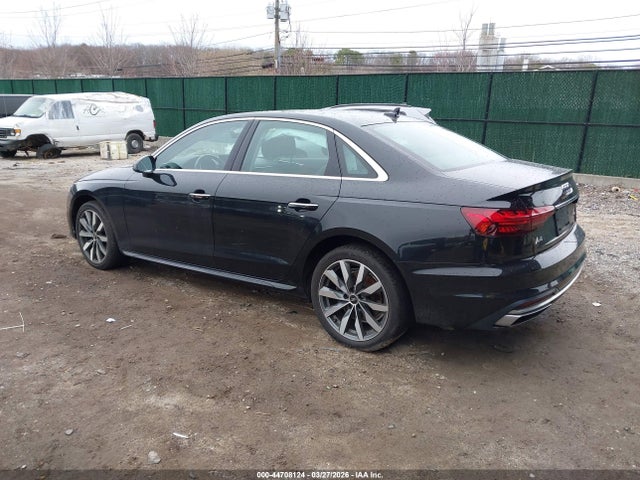 44708124 :رقم المزاد ، WAUABAF4XNN006443 vin ، 2022 Audi A4 Premium 40 Tfsi Quattro S Tronic مزاد بيع