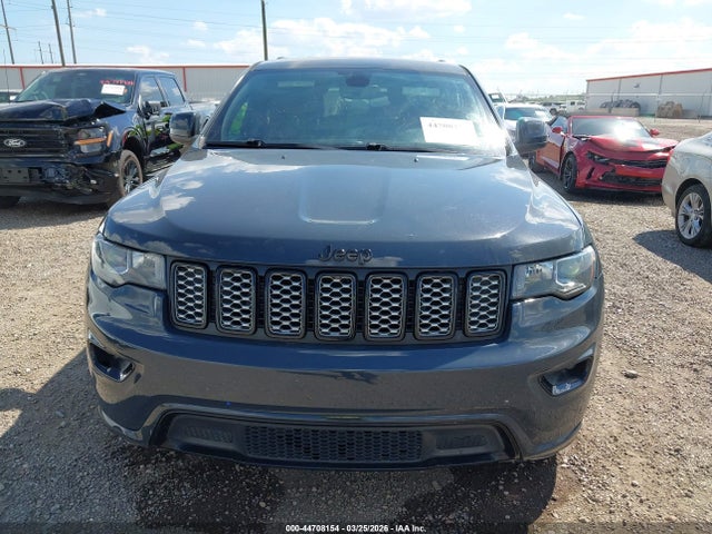 2017 Jeep Grand Cherokee Altitude 4x2 მანქანა იყიდება აუქციონზე, vin: 1C4RJEAG2HC952358, აუქციონის ნომერი: 44708154