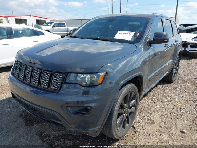 2017 Jeep Grand Cherokee Altitude 4x2 მანქანა იყიდება აუქციონზე, vin: 1C4RJEAG2HC952358, აუქციონის ნომერი: 44708154