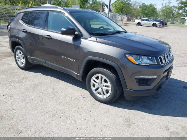 2018 JEEP COMPASS 3C4NJDAB3JT392261
