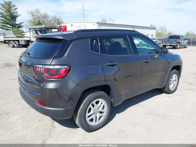 2018 JEEP COMPASS 3C4NJDAB3JT392261 Photo 3
